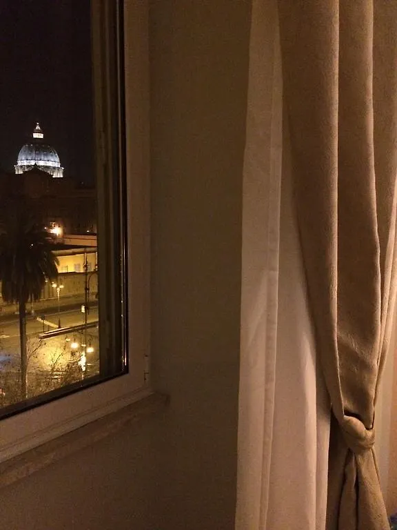Luiza Vatican House Bed & Breakfast Rome