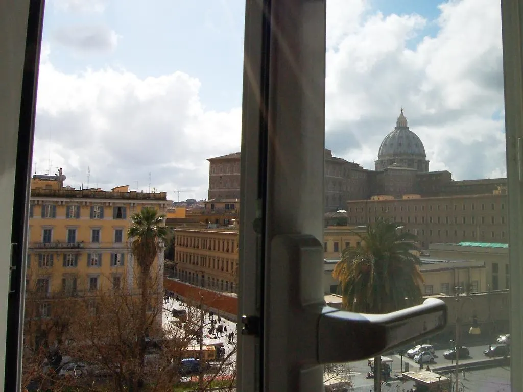 Luiza Vatican House Rome
