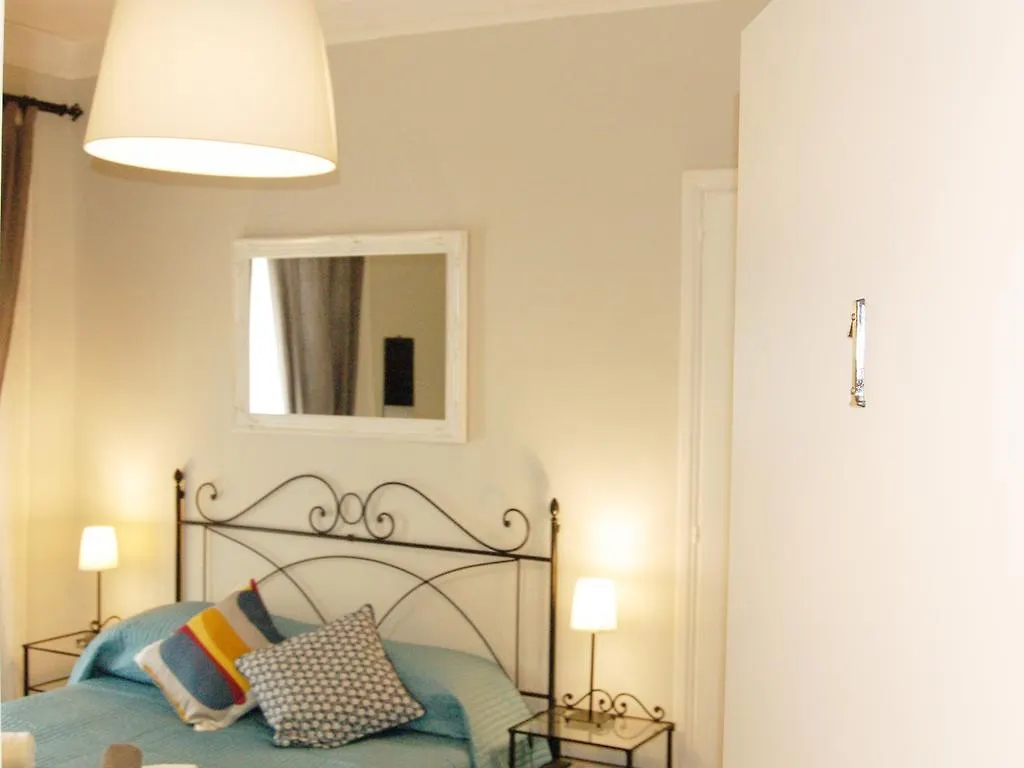 Luiza Vatican House Rome 2*,